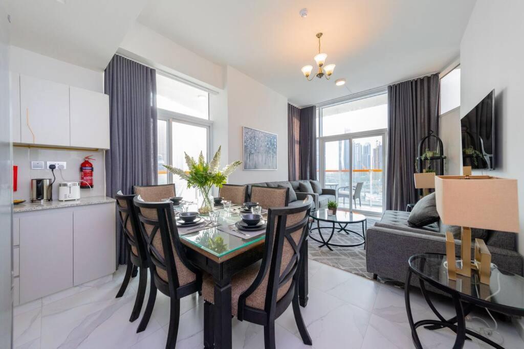 Mint Stay - Millennium Binghatti Business Bay Dubai Exterior foto